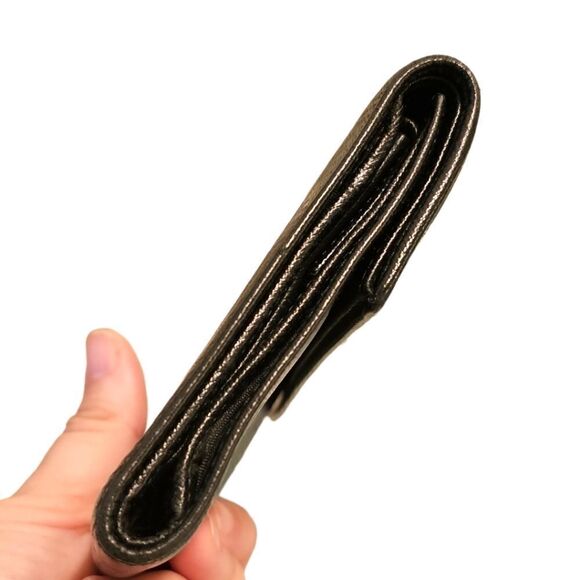 Prada Black Saffiano Leather Trifold Wallet - Picture 4 of 16